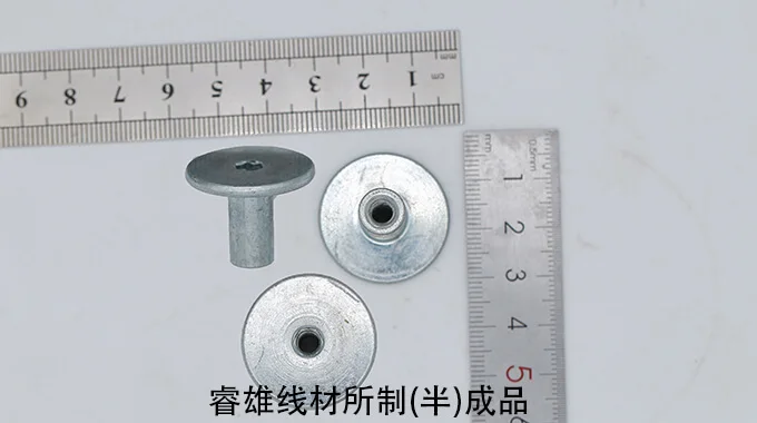 C2C ลวดเหล็กสำหรับการขึ้นรูปเย็น product image
